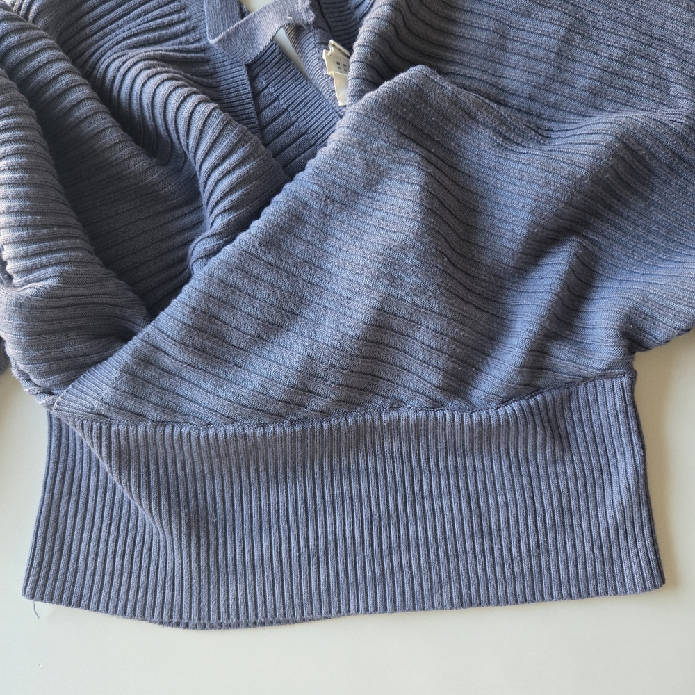 🌺 Dreamer by Debut Criss Cross V Neck Blue Sweater - Picture 12 of 12